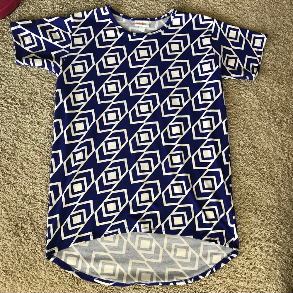 Lularoe Gracie Tee